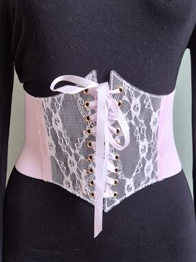 Y2K YIK FUNG Pink Lace Corset Waist